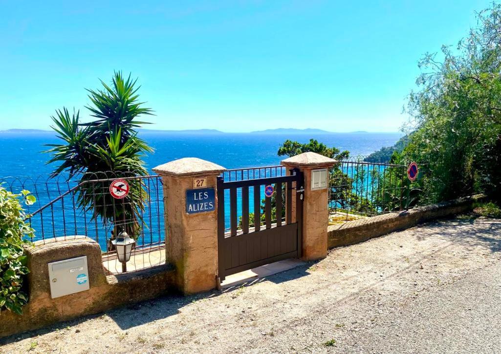 Villa Les Alizes Le Le Rayol-Canadel-sur-Mer Eksteriør bilde